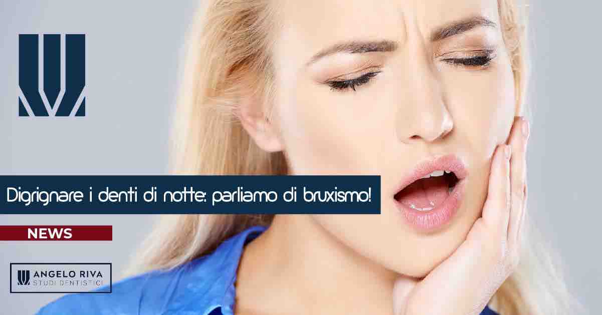 spingere la lingua contro i denti di notte